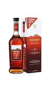 Коньяк Ararat Ани 7 лет, в подарочной упаковке, 40% 0,7л