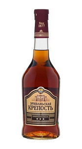 Коньяк Эриванская крепость трехлетний 40% 0.5л