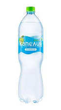 Вода Капелия негазированный со вкусом яблока 1.5л