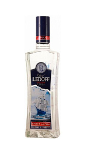 Водка Graf Ledoff 40% 0.7л