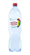 Вода Чистый глоток питьевая газированная 1.5л